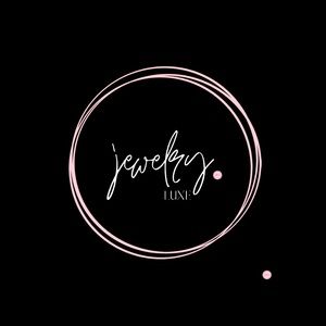 💎💍 Offers welcomed! 💌